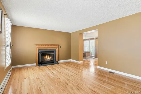 $5,500 | 21 Foreston Circle, Manorville, NY 11949