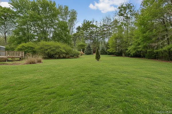 $5,500 | 21 Foreston Circle, Manorville, NY 11949