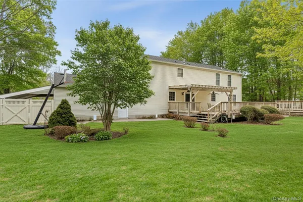 $5,500 | 21 Foreston Circle, Manorville, NY 11949