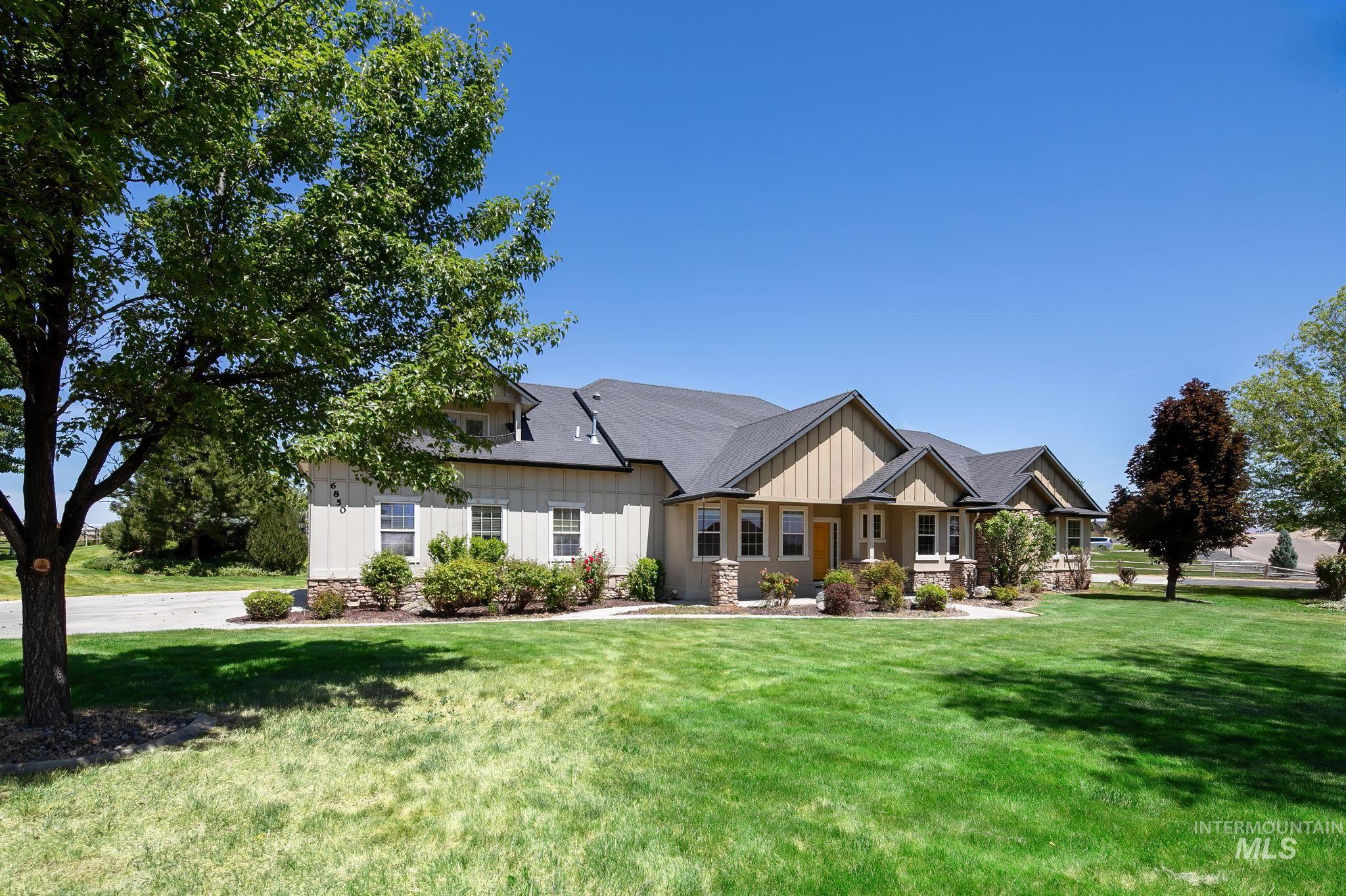 6850 Purple Sage Road Star, ID 83669 - Photo 6 of 50 Garage