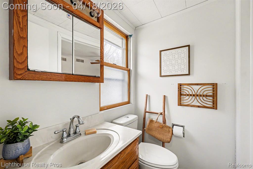 6405 King Road Spring Arbor, MI 49283 - Photo 23 of 38