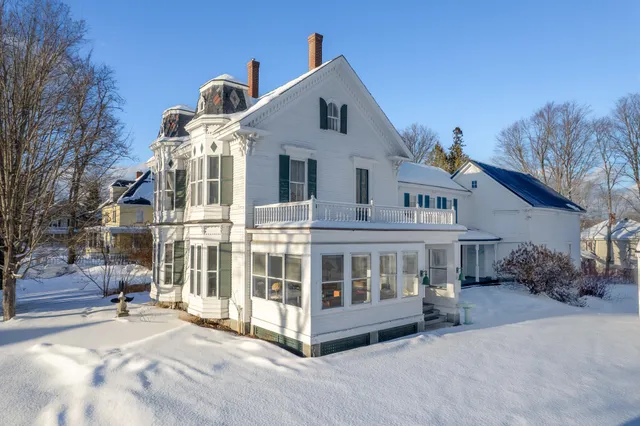$499,000 | 861 West Main Street, Dover-Foxcroft, ME 04426