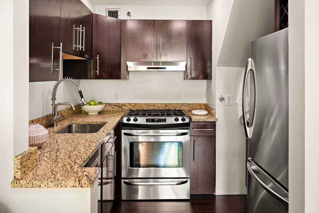 42 8th Street, Unit 2312 Boston, MA 02129 - Photo 4 of 24