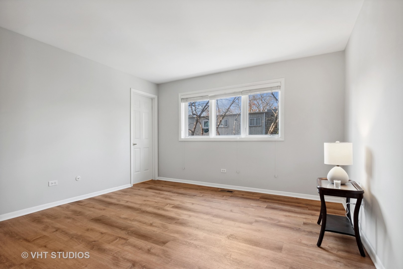 435 Ridge Road, Unit 206 Wilmette, IL 60091 - Photo 10 of 15 Gallery Image 10