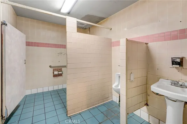 $4,300,000 | 1725 North Garey Avenue, Pomona, CA 91767