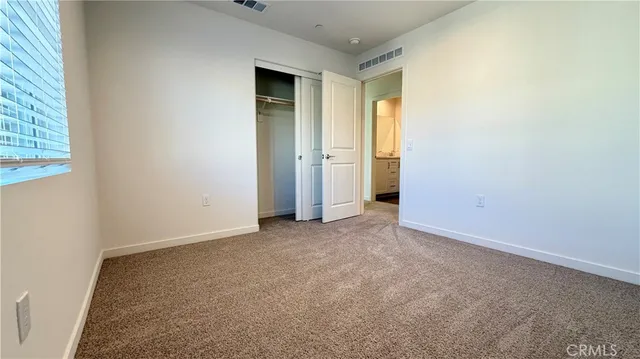 $3,500 | 16082 Esparza Lane, Fontana, CA 92336