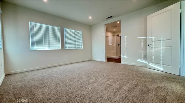 $3,500 | 16082 Esparza Lane, Fontana, CA 92336