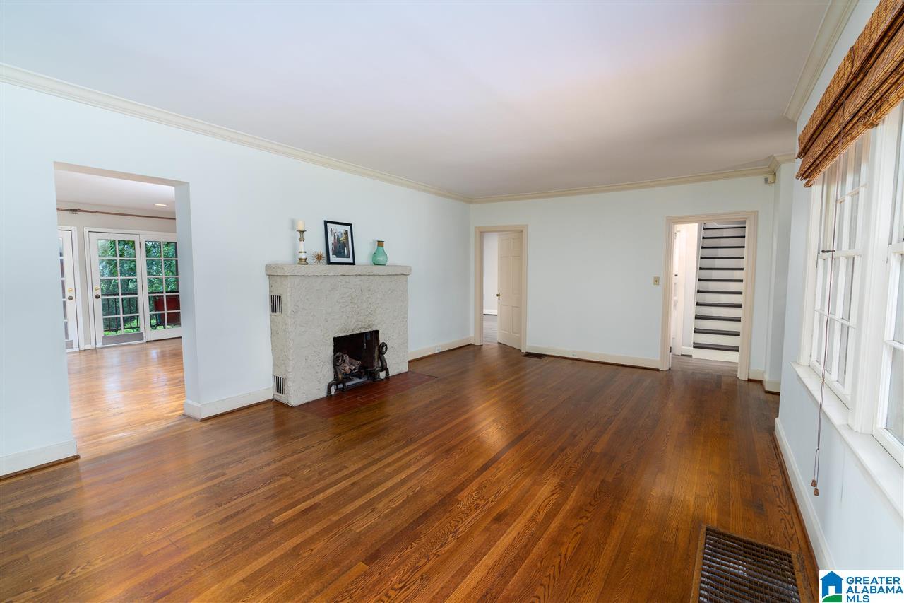 1453 Ridge Road Birmingham, AL 35209 - Photo 11 of 42