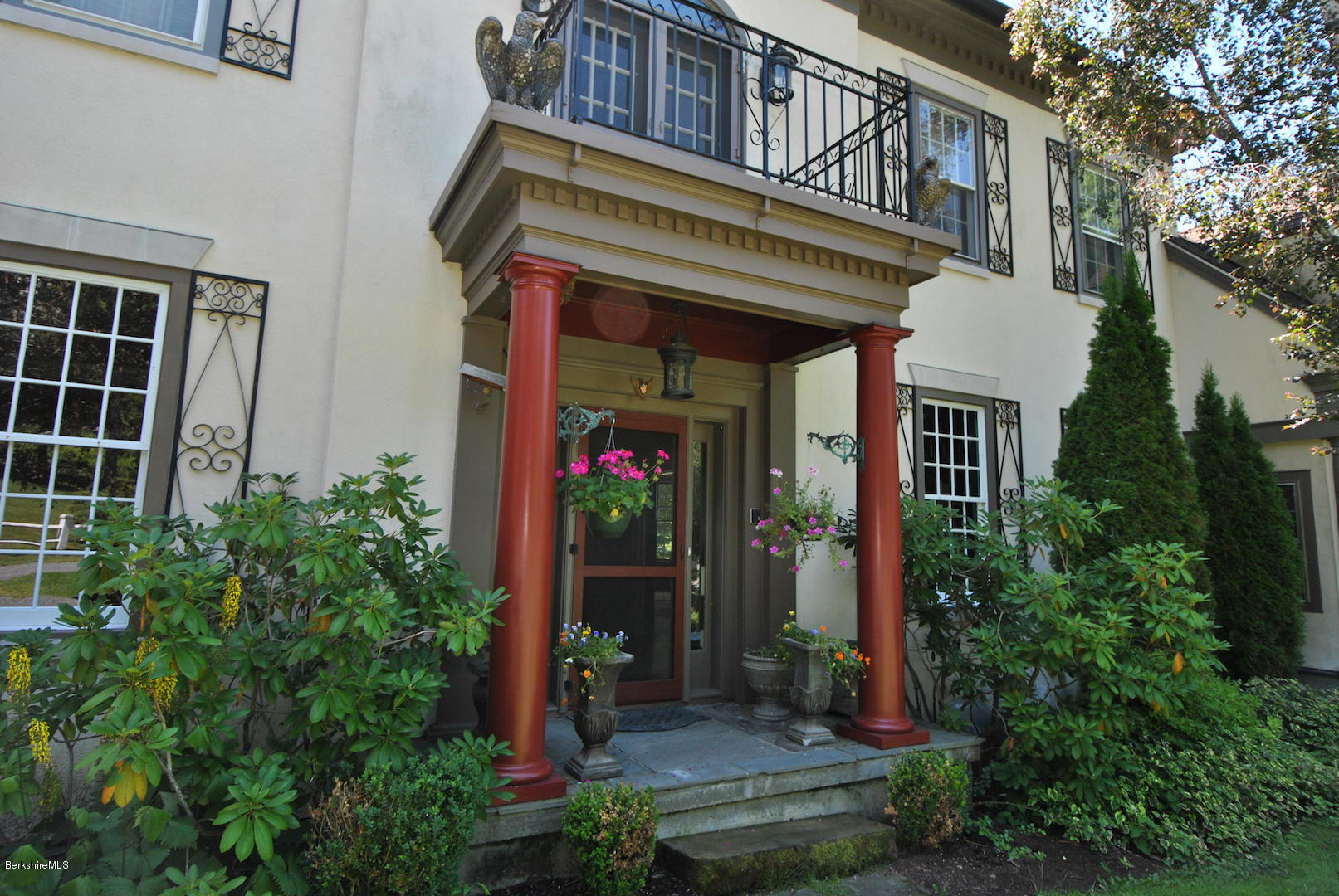 55 Maple Hill Road West Stockbridge, MA 01266 - Photo 4 of 63 front view of a building