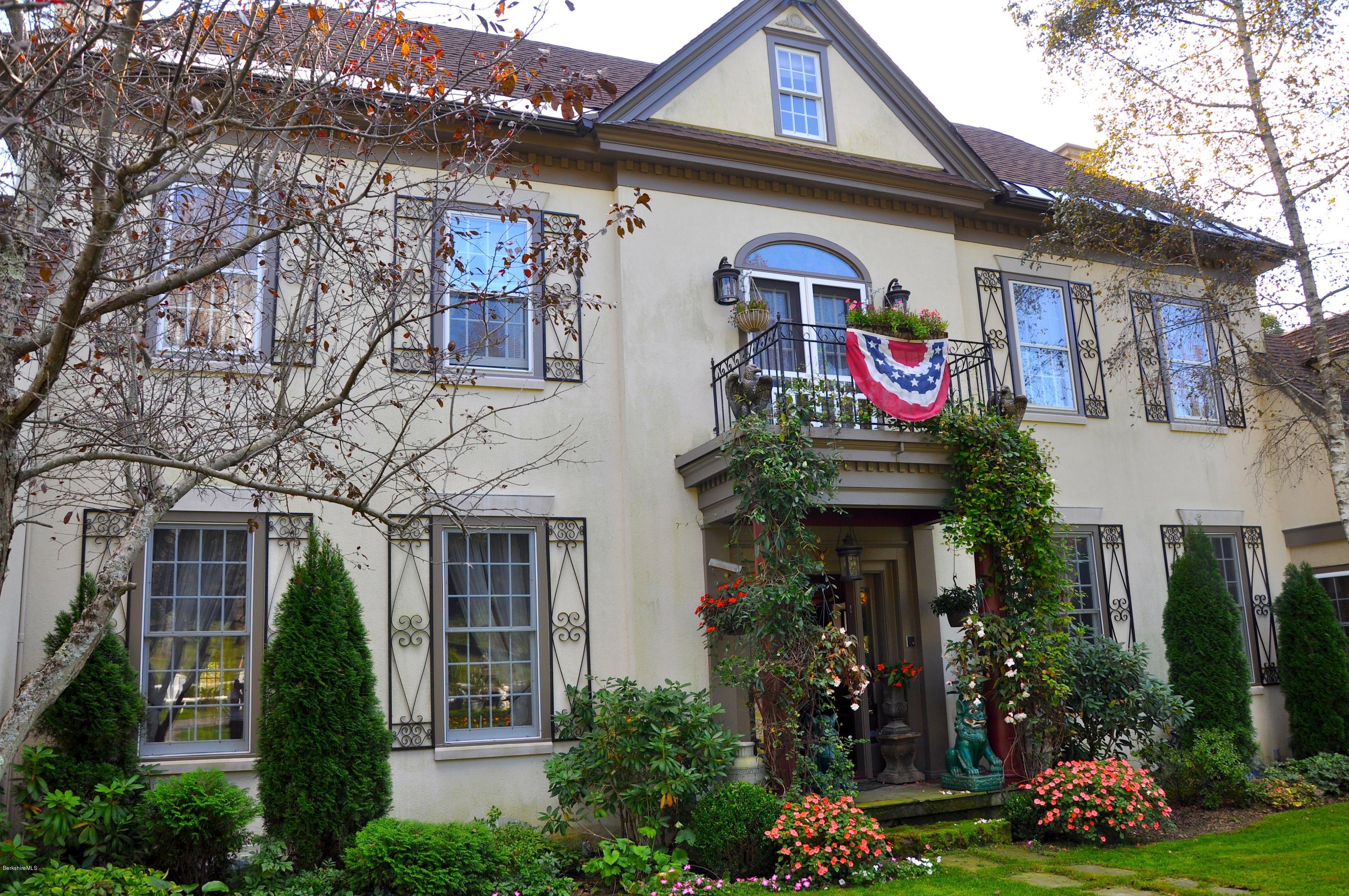 55 Maple Hill Road West Stockbridge, MA 01266 - Photo 10 of 63 a front view of a house with garden