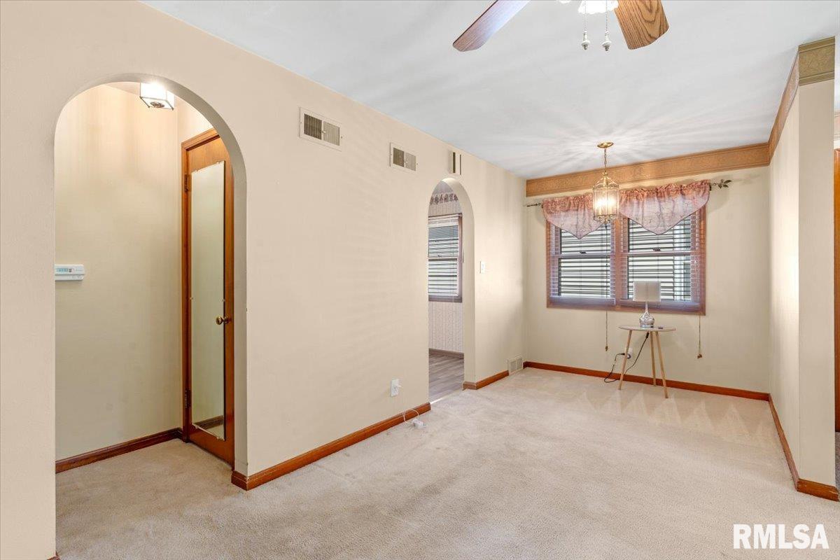 2505 South 5th Street Springfield, IL 62703 - Photo 17 of 30