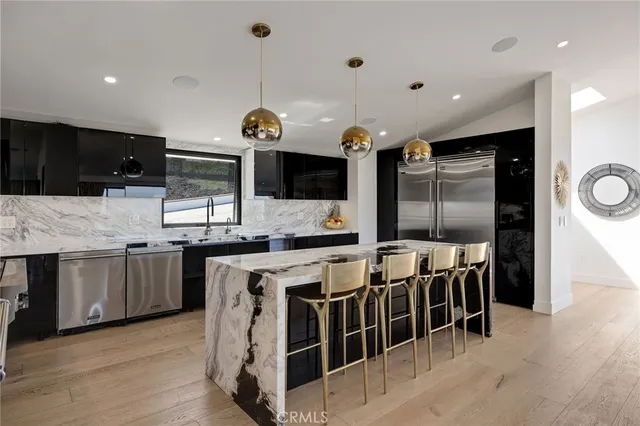 $3,350,000 | 28056 Palos Verdes Drive East, Rancho Palos Verdes, CA 90275