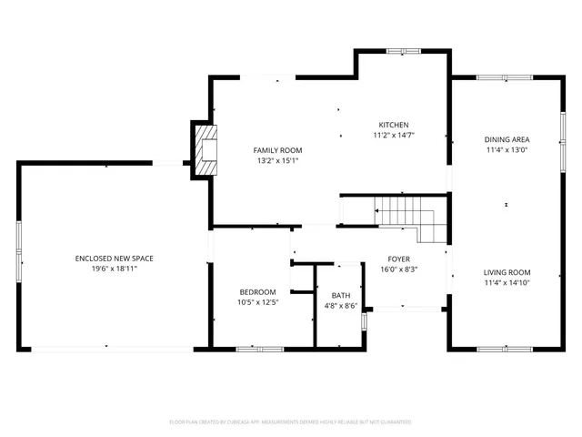 $549,500 | 1077 East Pecan Avenue, Madera, CA 93637