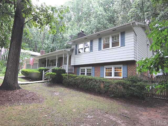 1608 Stonehurst Road Raleigh, NC 27607 - Photo 22 of 23