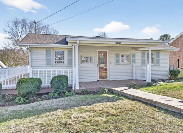 $259,900 | 22120 Big Bass Camp Road, Abingdon, VA 24211