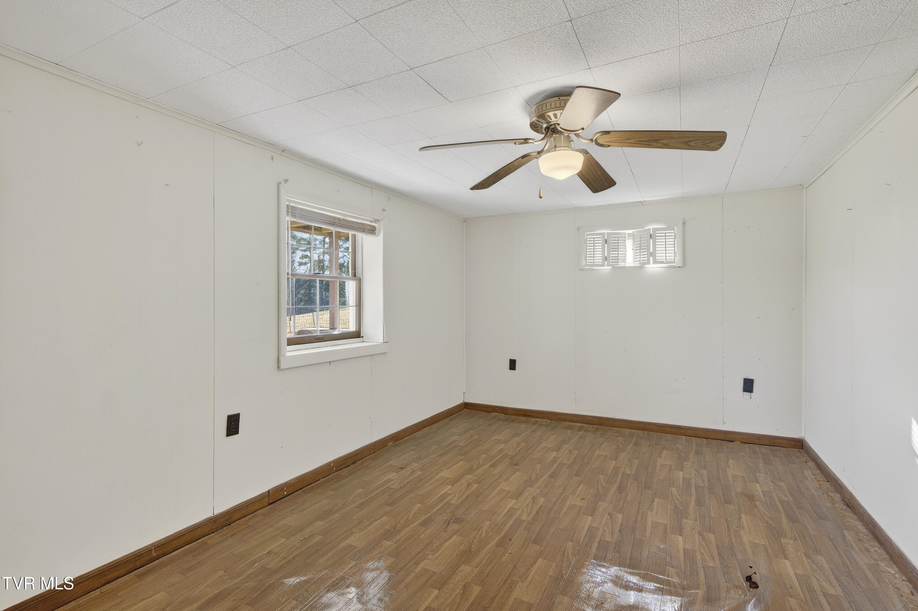 22120 Big Bass Camp Road Abingdon, VA 24211 - Photo 15 of 28 Lower Level