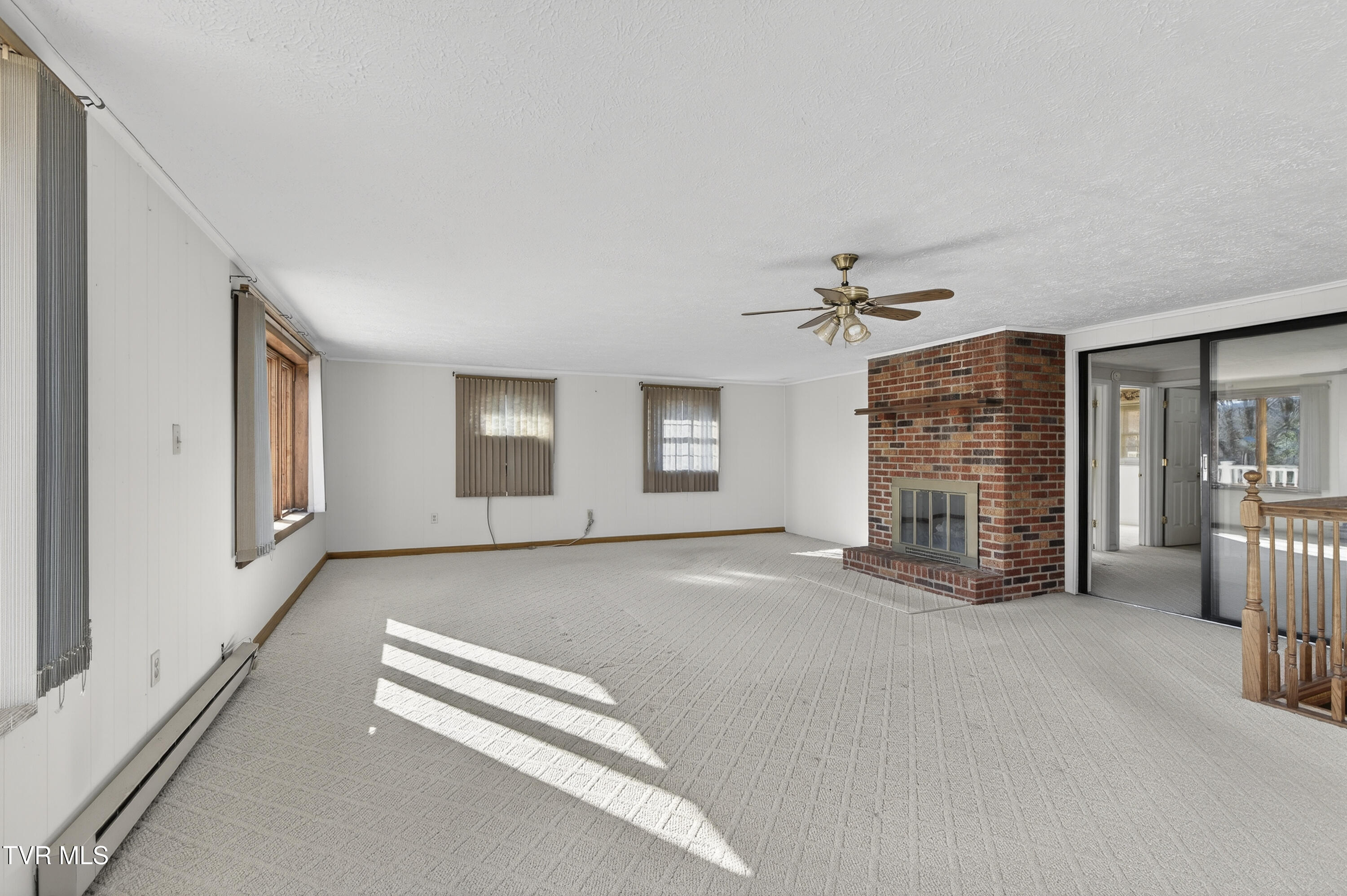 22120 Big Bass Camp Road Abingdon, VA 24211 - Photo 2 of 28 Level 1