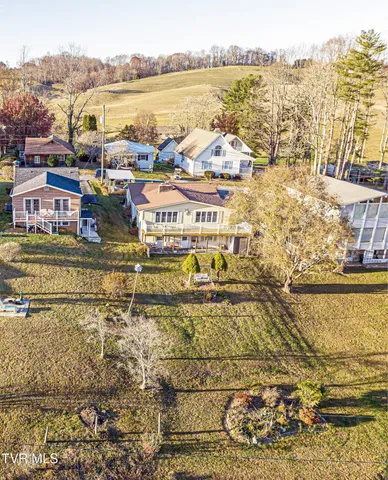 $259,900 | 22120 Big Bass Camp Road, Abingdon, VA 24211