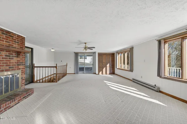 $199,900 | 22120 Big Bass Camp Road, Abingdon, VA 24211