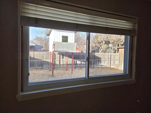 $134,900 | 917 South Harvard Street, Perryton, TX 79070