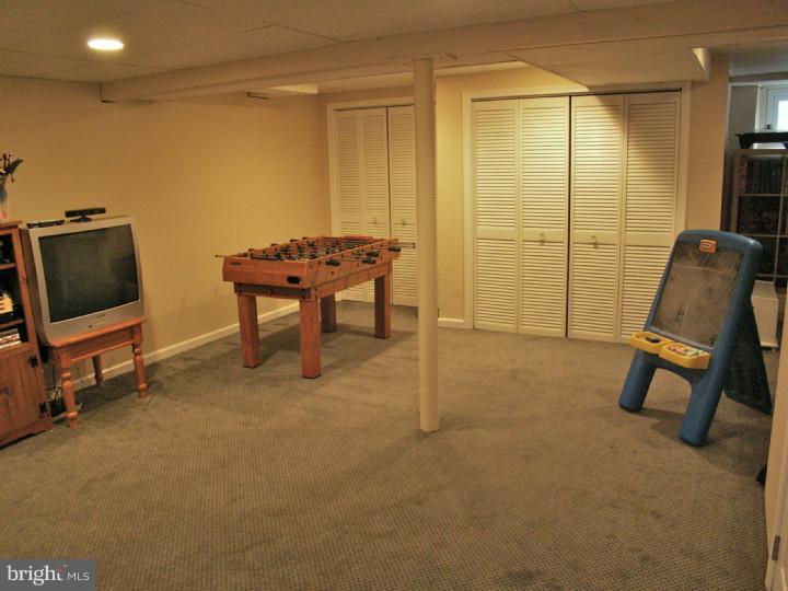 19 Woodbine Road Havertown, PA 19083 - Photo 14 of 25 Basement - Finished