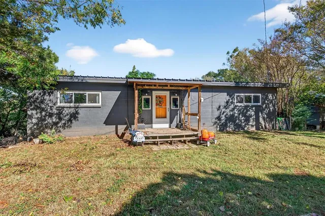 $195,000 | 1031 West Acheson Street, Denison, TX 75020