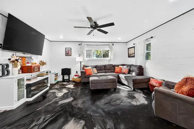 $195,000 | 1031 West Acheson Street, Denison, TX 75020