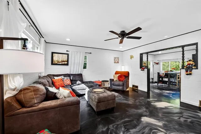 $195,000 | 1031 West Acheson Street, Denison, TX 75020