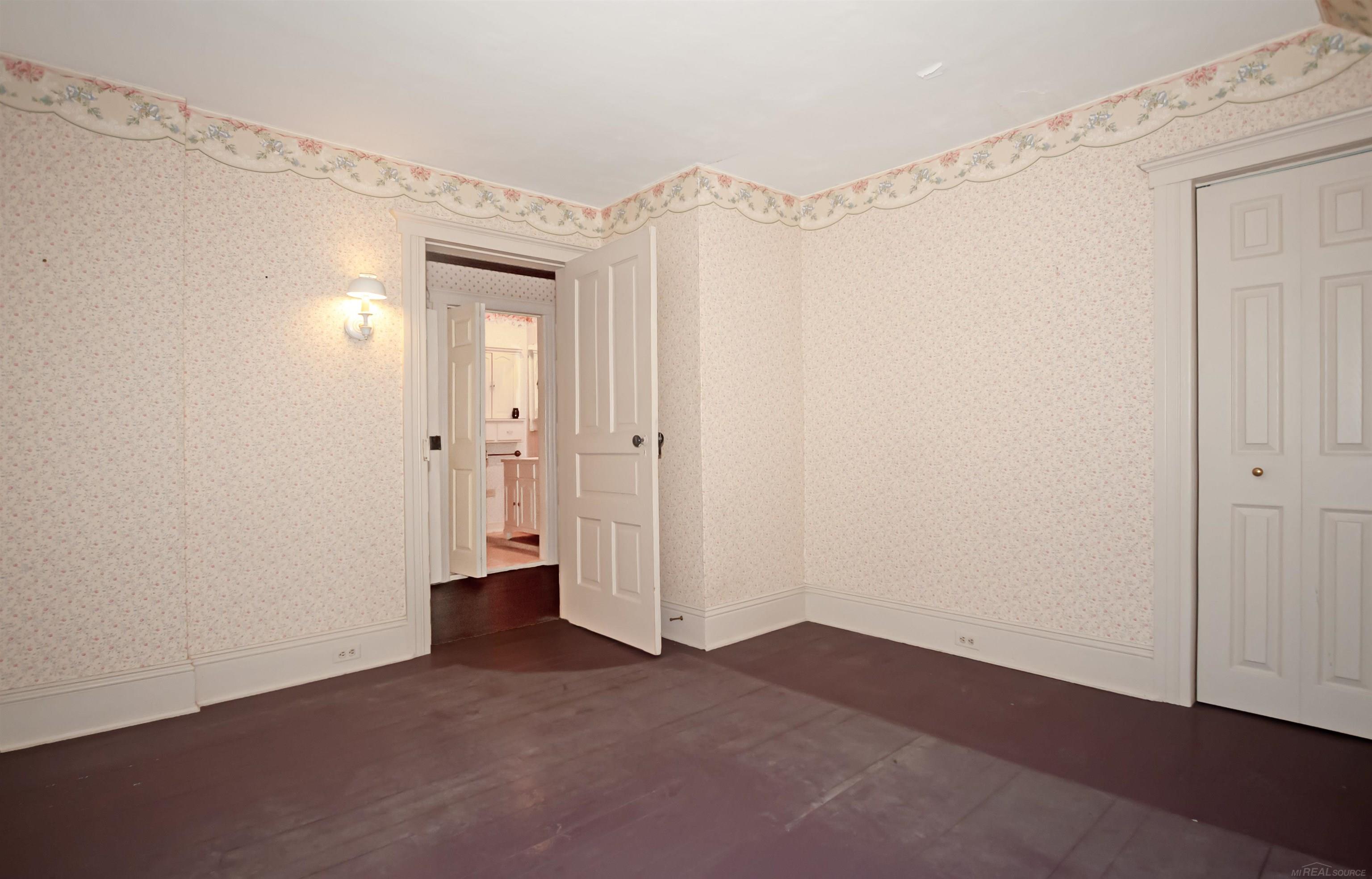 194 Moross Road Grosse Pointe, MI 48236 - Photo 50 of 64 50218137-134062e9-aaef-42fe-b30a-da750a5fc56f.JPG