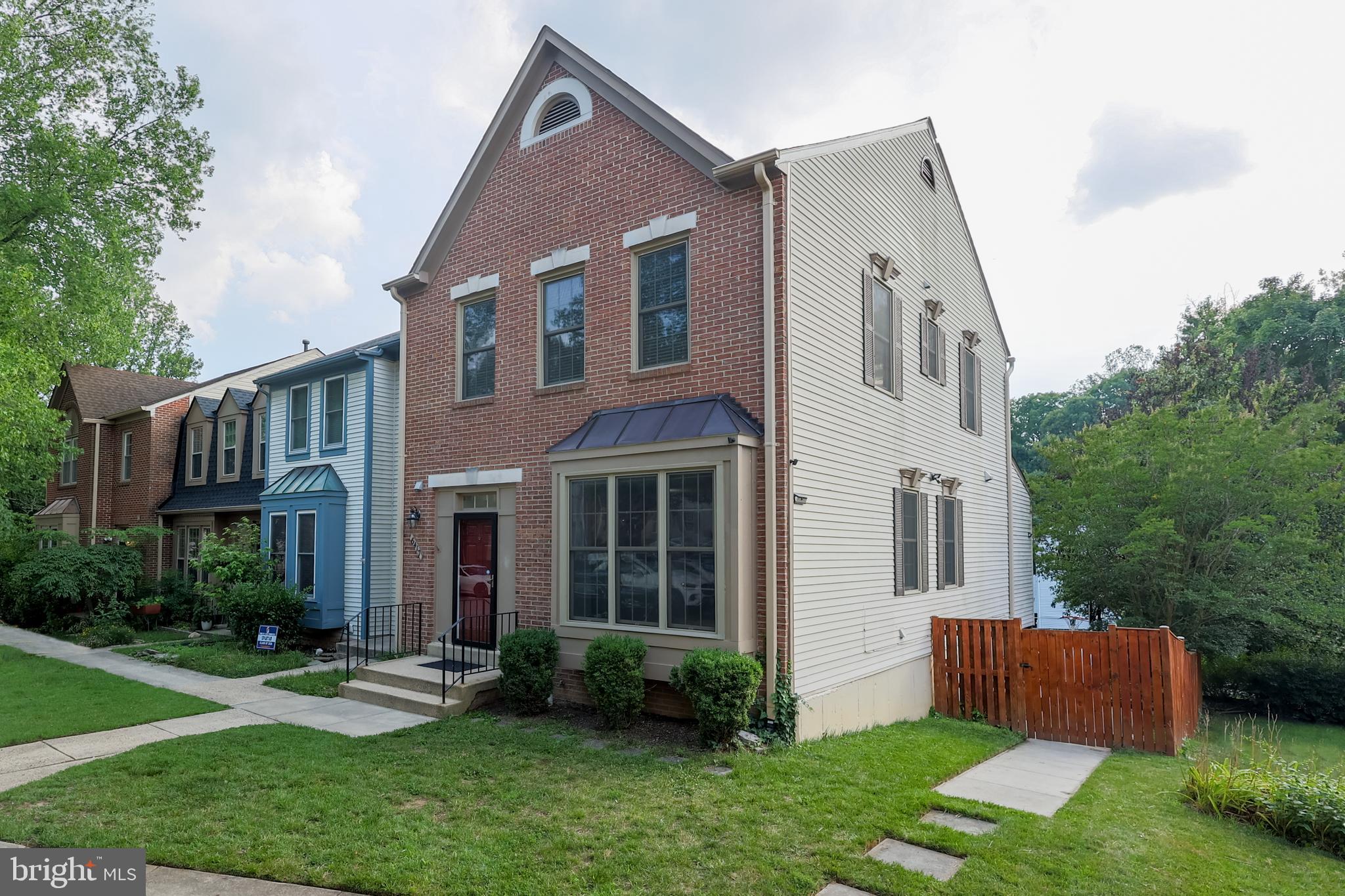 6417 English Ivy Way Springfield, VA 22152 - Photo 1 of 46