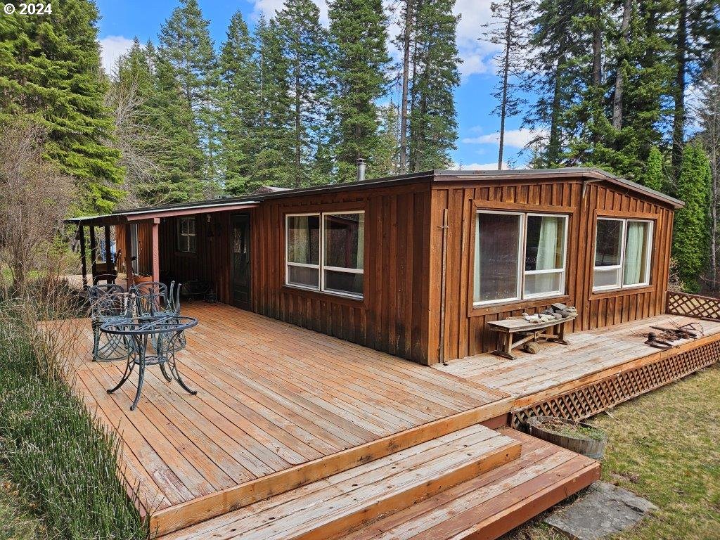62378 Hurricane Creek Road Joseph, OR 97846 - Photo 7 of 48 Deck