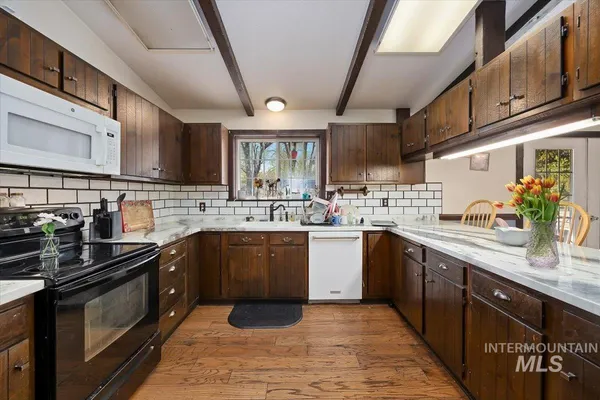 $585,000 | 166 West 300 South, Jerome, ID 83338
