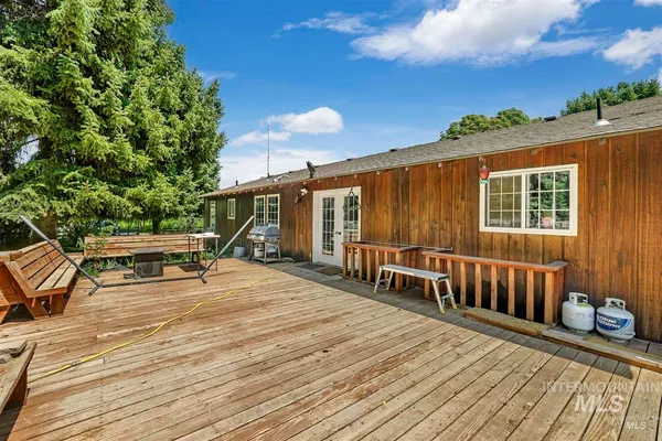 $585,000 | 166 West 300 South, Jerome, ID 83338