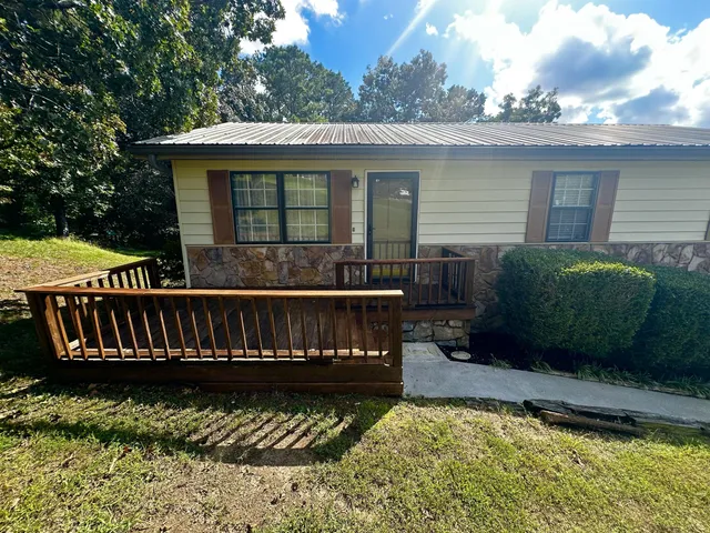 $235,000 | 923 Crest Drive, Chickamauga, GA 30707