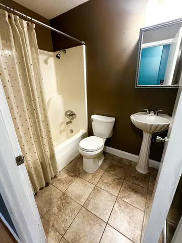 $235,000 | 923 Crest Drive, Chickamauga, GA 30707