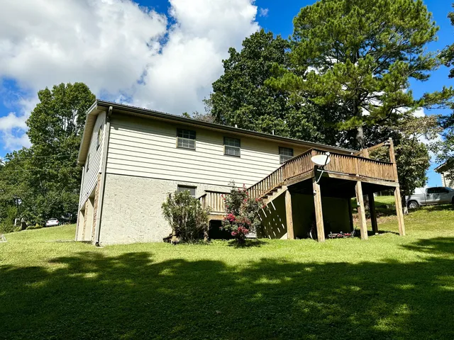 $235,000 | 923 Crest Drive, Chickamauga, GA 30707