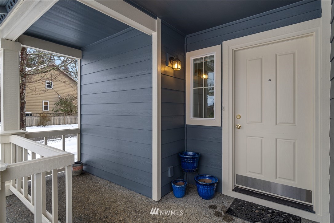 4237 Roxanna Loop Southeast Lacey, WA 98503 - Photo 3 of 29 Gallery Image 3