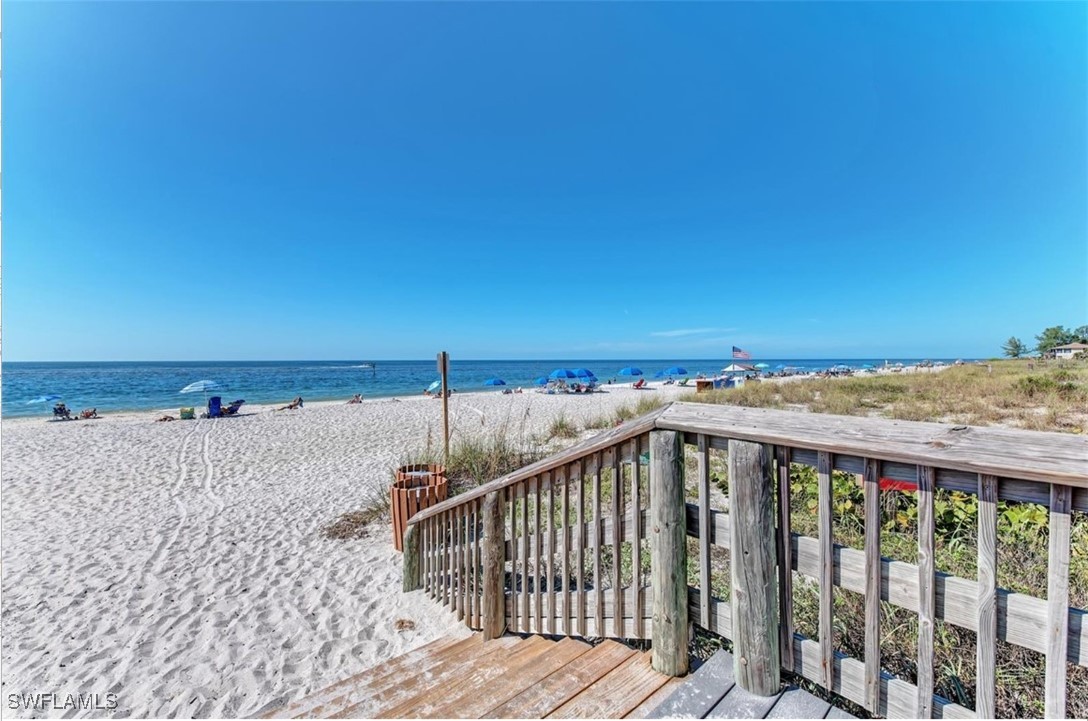 4254-4260 North Access Road Englewood, FL 34224 - Photo 21 of 26 a view of a balcony with an outdoor space