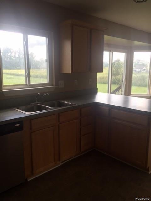 10755 Fisher Road Yale, MI 48097 - Photo 4 of 13 IMG_1722.JPG