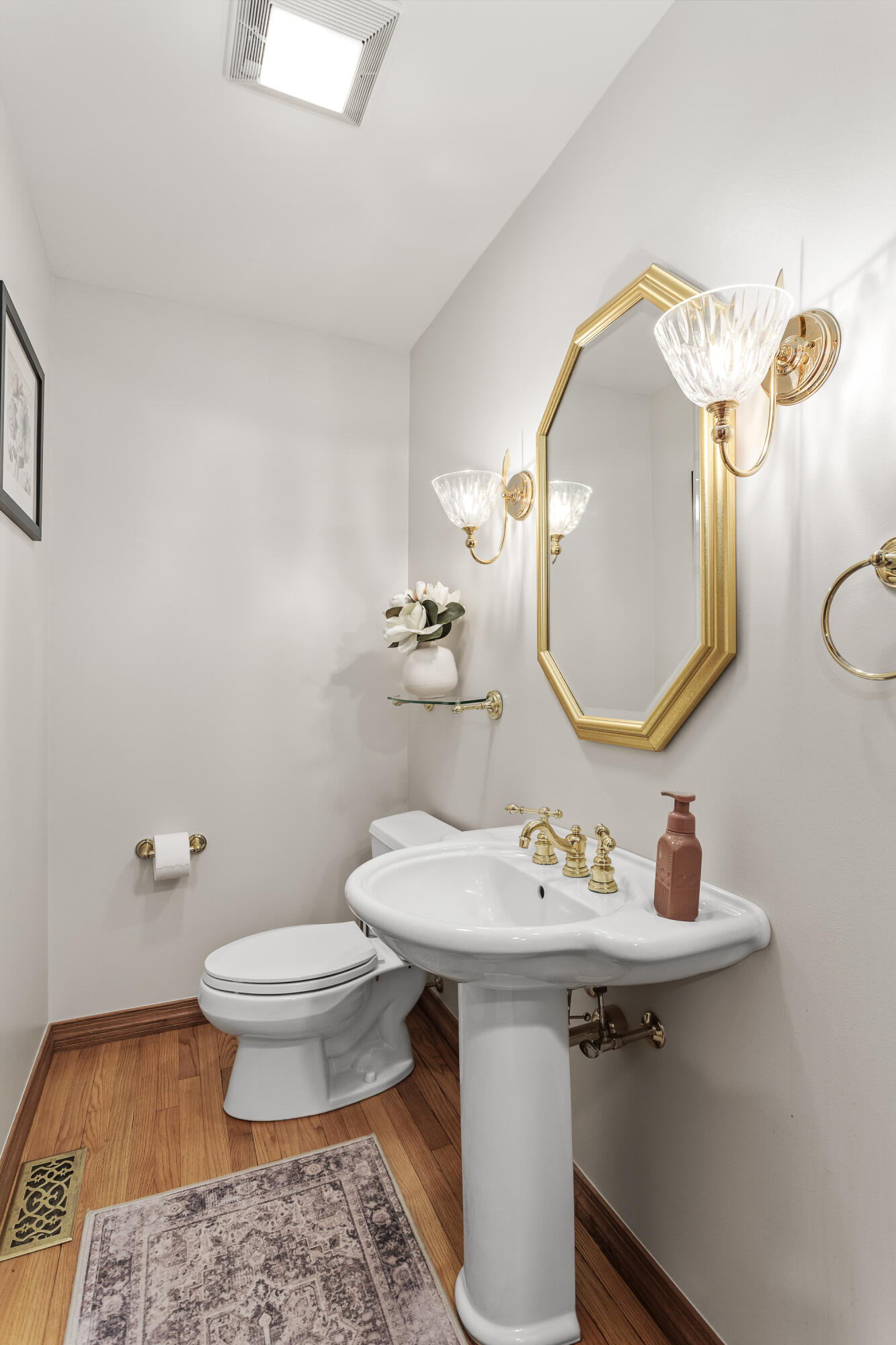 203 Deer Ridge Drive West Bend, WI 53095 - Photo 15 of 54 15