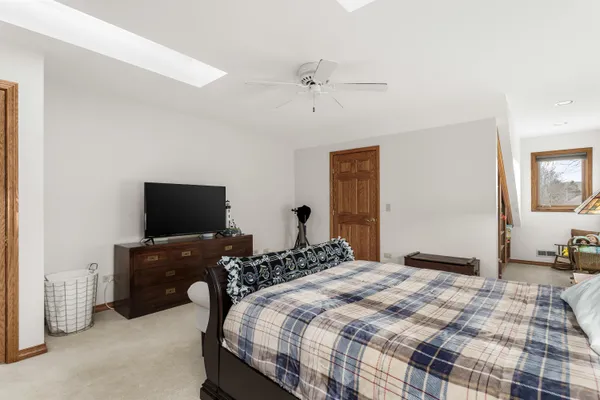 $550,000 | 203 Deer Ridge Drive, West Bend, WI 53095