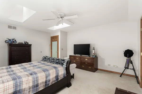 $550,000 | 203 Deer Ridge Drive, West Bend, WI 53095