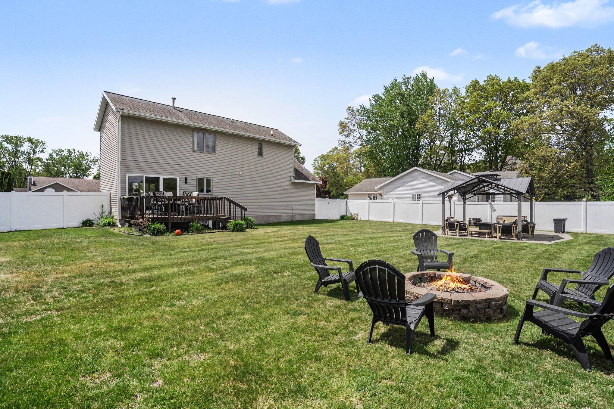 1524 Garrison Road Muskegon, MI 49441 - Photo 25 of 25 026_file_7011