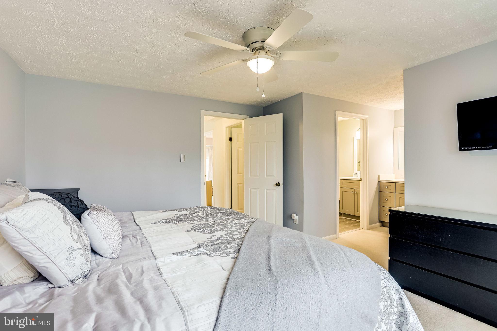 1634 Poplar Grove Drive Reston, VA 20194 - Photo 21 of 41 Gallery Image 21
