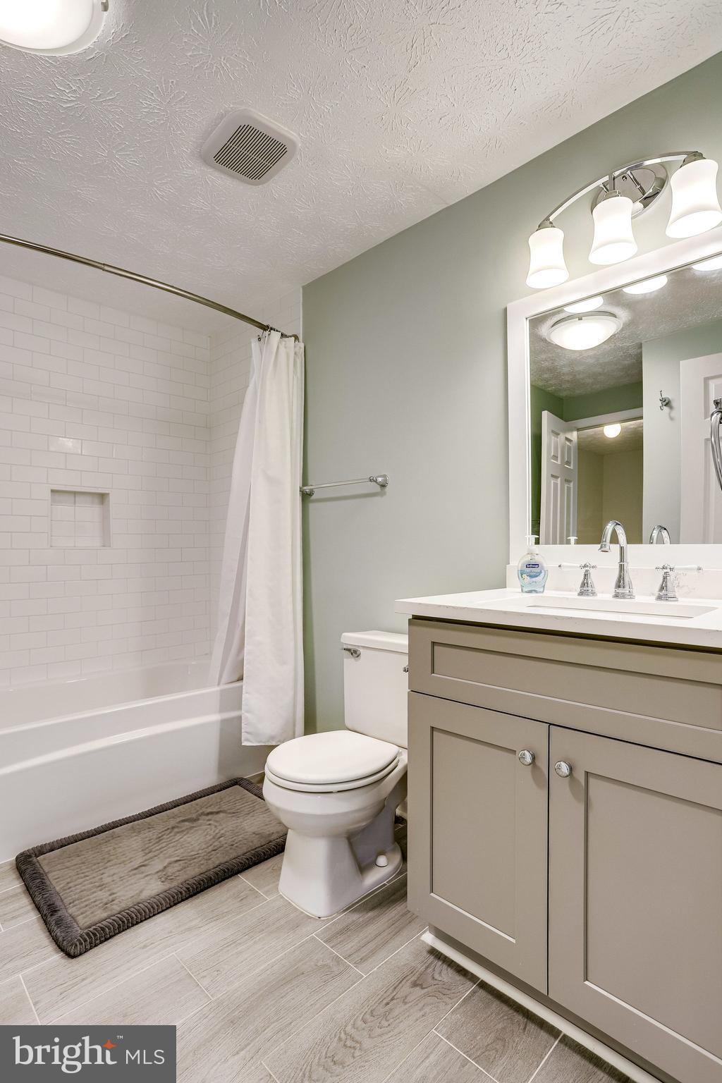 1634 Poplar Grove Drive Reston, VA 20194 - Photo 25 of 41 Gallery Image 25
