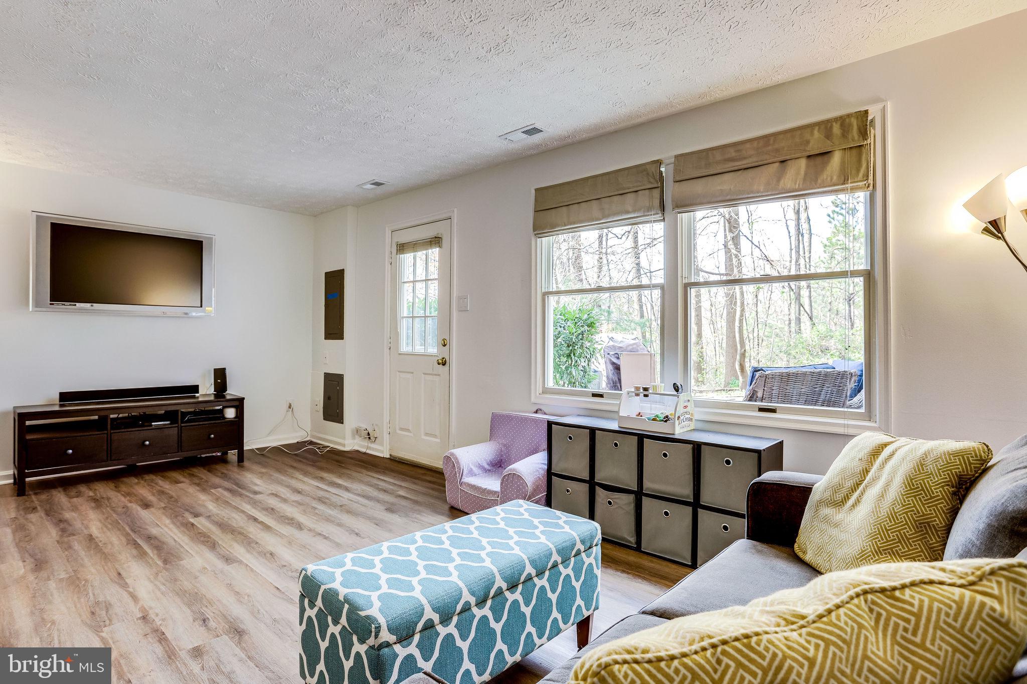 1634 Poplar Grove Drive Reston, VA 20194 - Photo 34 of 41 Gallery Image 34