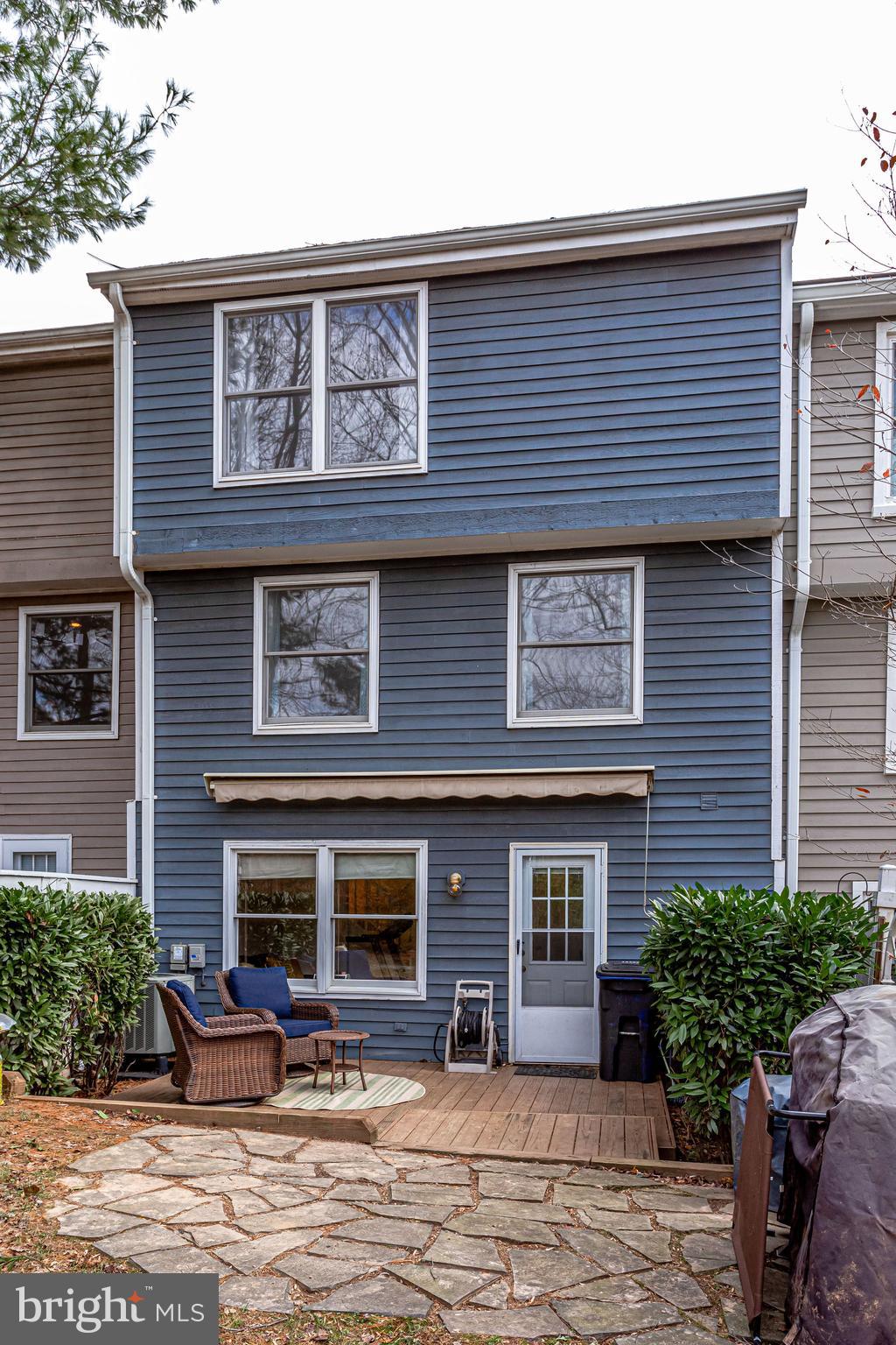 1634 Poplar Grove Drive Reston, VA 20194 - Photo 36 of 41 Gallery Image 36
