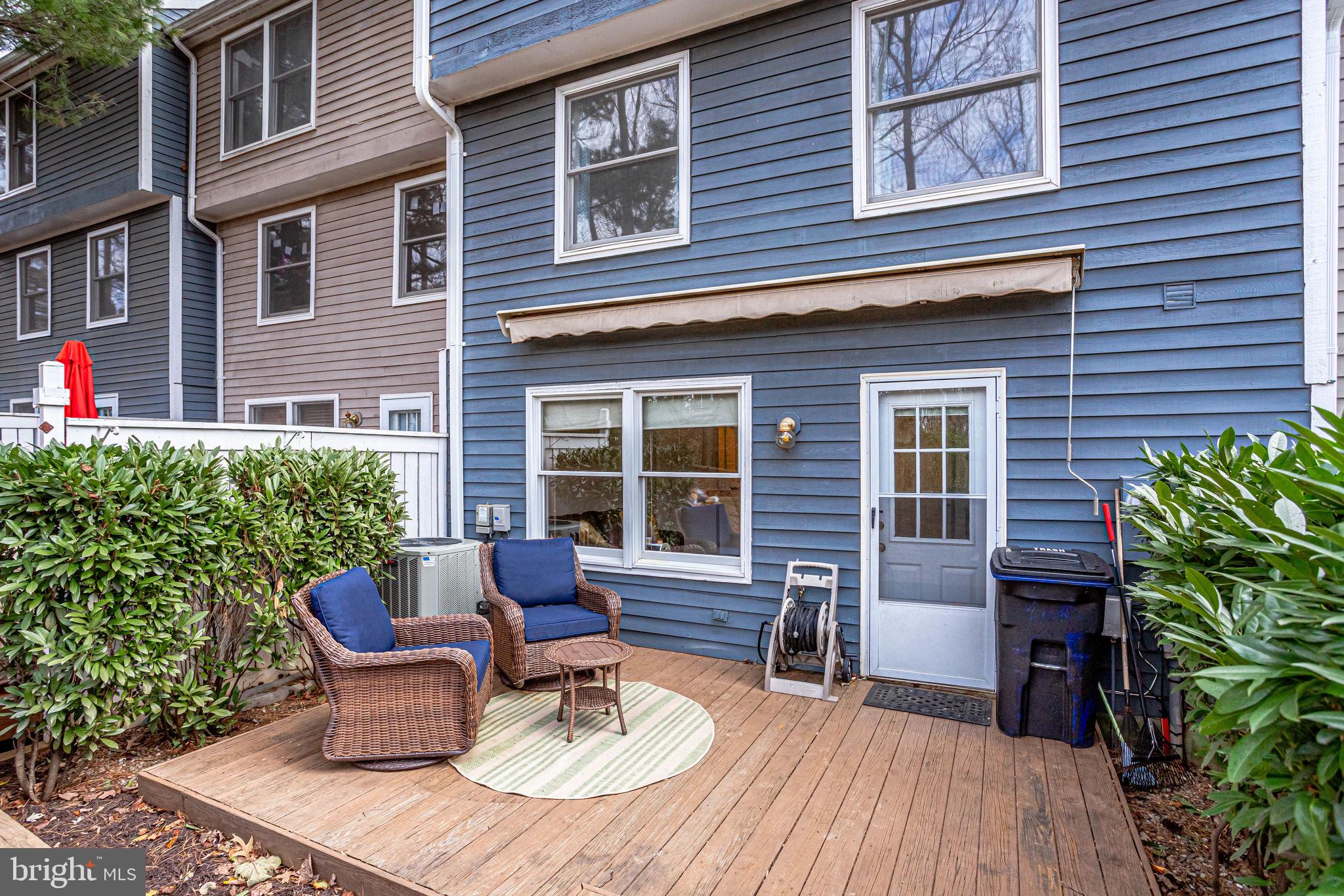 1634 Poplar Grove Drive Reston, VA 20194 - Photo 38 of 41 Gallery Image 38