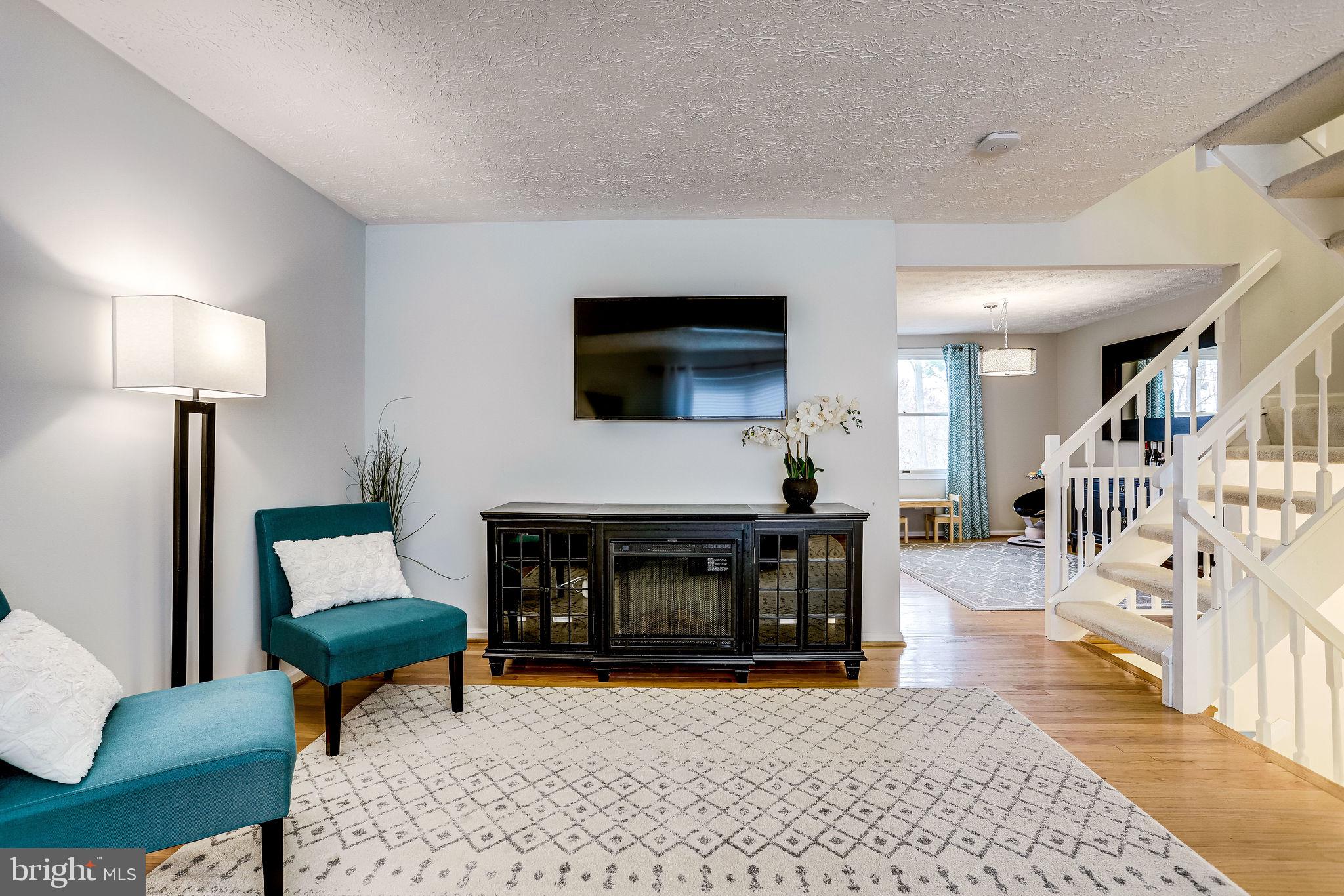 1634 Poplar Grove Drive Reston, VA 20194 - Photo 9 of 41 Gallery Image 9