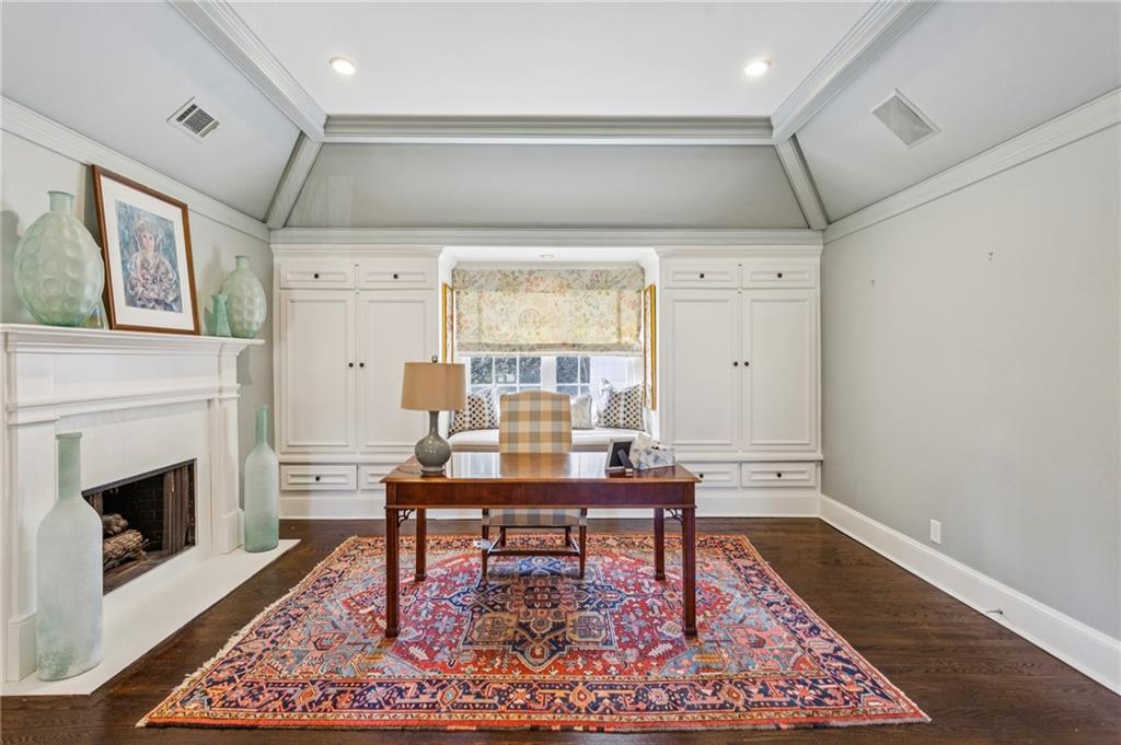 985 Club Commons Circle Northeast Brookhaven, GA 30319 - Photo 20 of 34